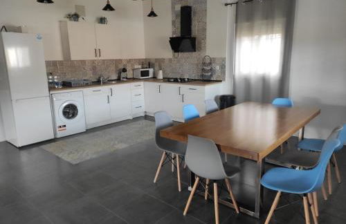 Chalet en el Aljarafe a 15 min de Sevilla - Foto 8