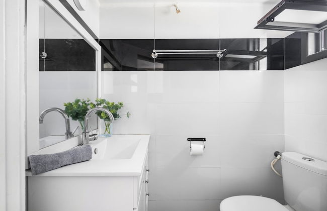 Hasharon Rooftop Oasis by Sea N' Rent - Foto 23