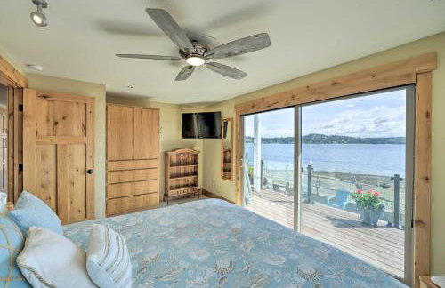 Similk Bay Retreat with Deck, Fire Pit and Hot Tub! - Photo 9