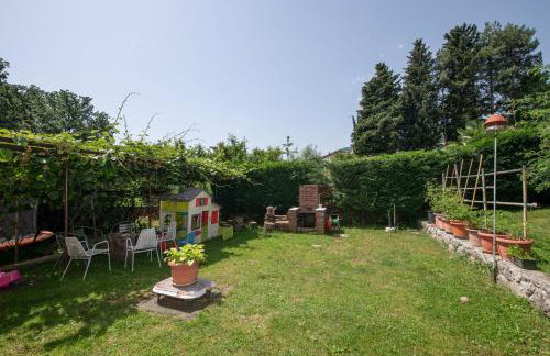 Ika Blue Studio - Photo 70