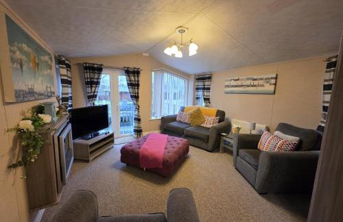 Hunter's Lodge Hot Tub Holiday, Northumberland - Photo 23