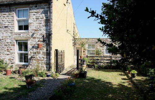 Holmlea Cottage - Photo 3