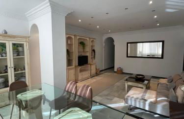 Marbella Beach Front Edificio Mayoral Centro Ciudad y Primera Línea Playa Muy Amplio y Espacioso - Foto 59