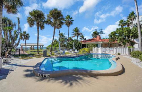 Beach Front Condo Paradise. Ground Floor.Studio. - Foto 46