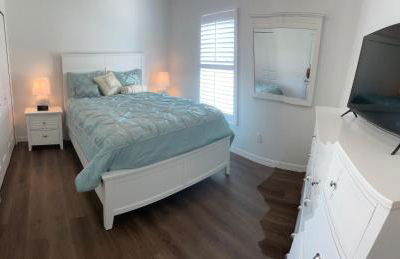 Fun in the Sun! Brand New Home! - Foto 36