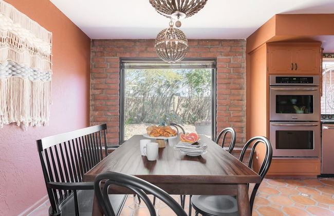 La Casona by Avantstay Gorgeous Spanish Style Oasis w Historic Charm Pool - Foto 18