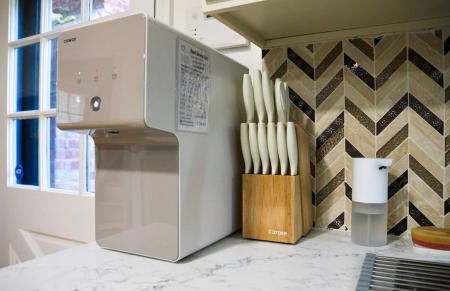 Long Island Nature Retreat with Peloton with Shared Pool - Foto 9