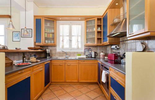 Yellow House Ithaca - Foto 31