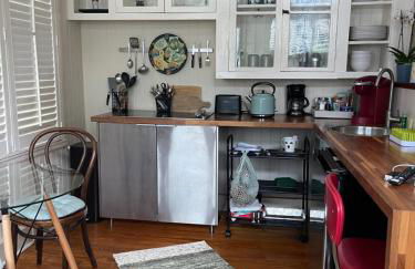 Romantic Studio Apt in Historic Downtown Savannah - Foto 18