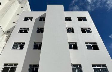 Apartamento sem vista ao mar, à 15 metros da praia de Piúma - Foto 11