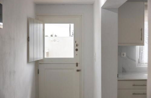 Lydia's West Apartment - Photo 13