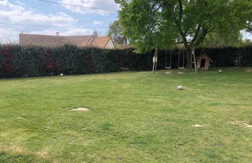 Chalet authentique à Clermont-Créans avec piscine partagée - Photo 61