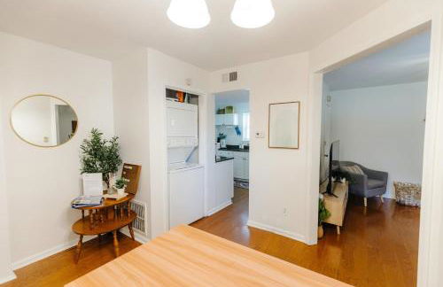 Centrally Located 2BR Overton Square Unit 2 Fast WiFi Free Parking Yes Pets - Foto 32