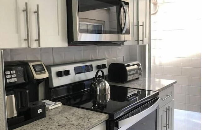 6183 Sandcrest · Walk TO Universal! Near Disney, Convention - Photo 18