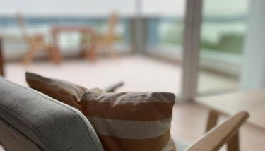 HAUS IM SCHILF 2 - Oase mit Seeblick - Adults only - Foto 3