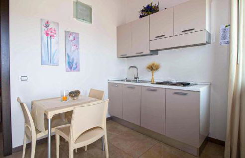 Nice Apartment In Mazzarino With Wifi - Foto 3