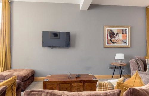 19th Century Luxury Lodge with Hot-Tub - Foto 30