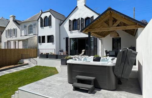 Villa, au coeur de Morgat - Photo 4