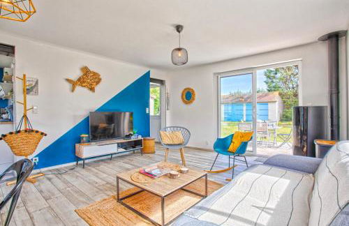 L'effet mer Maison rénovée lumineuse tout confort belle terrasse grand jardin clos sans vis à vis parking jeux pour enfants 5 mn à pied de la plage d'Asnelles et centre bourg - proche Bayeux au coeur des plages du débarquement - Foto 4