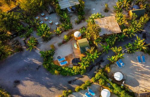 Lykke Suite Spa Piscina y Jardín by Deihu Experiences - Foto 60