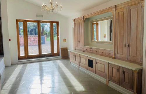 New Luxury barn with pool table nr southwold - Foto 52