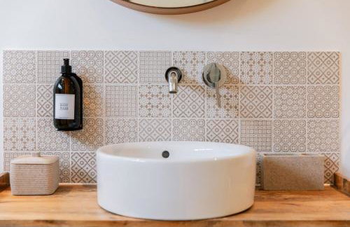 Verdant Rise - Contemporary Country Retreat - Foto 39