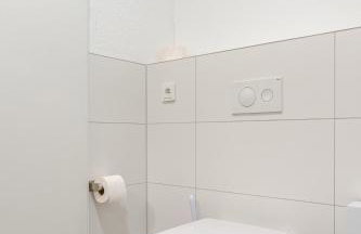 Zentrales City Apartment EDEN - 1 Min zum HBF - Ideal für Trips nach Köln, Düsseldorf, Wuppertal, Messe - Balkon, Küche, 2 Zimmer, Renoviert 2025 - Foto 20