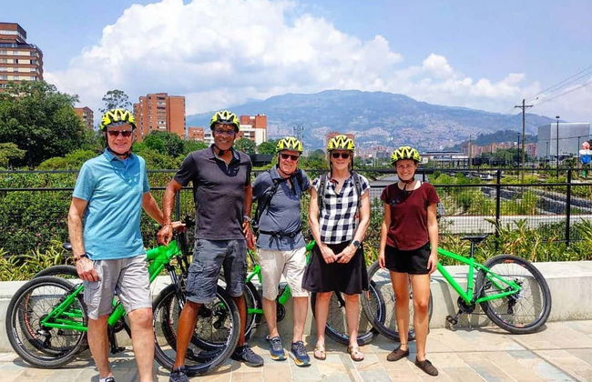 Tour en bicicleta por Medellín - Foto 16