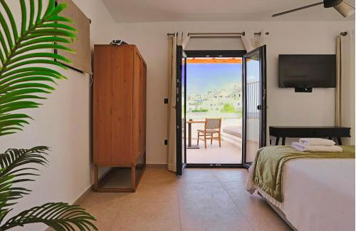 La Maltese Boutique Paros - Photo 52