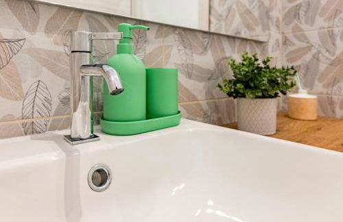 Casa Samada- Comfort Between the Center and the Station - Foto 18