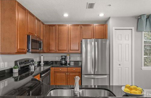 Pool Golf Course view & Reunion 6MI to Disney - Foto 19