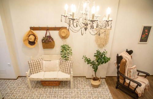 Philomena Suite - Photo 25