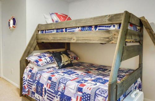 Dock and Screened Porch Lake of the Ozarks Getaway! - Foto 17