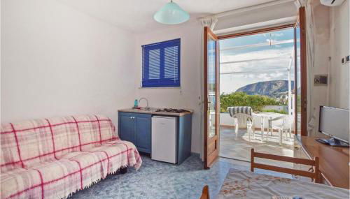 One-Bedroom Apartment In Santangelo Dischia - Foto 2