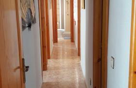 Between Beach & Center - Photo 31