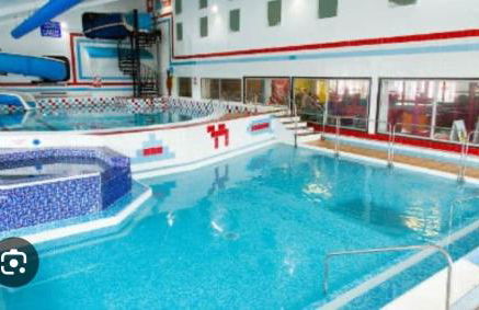 Holiday Home with Private Hot Tub - Foto 11