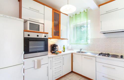 Two Bedroom Apartment with Sea View & Balcony - Foto 24