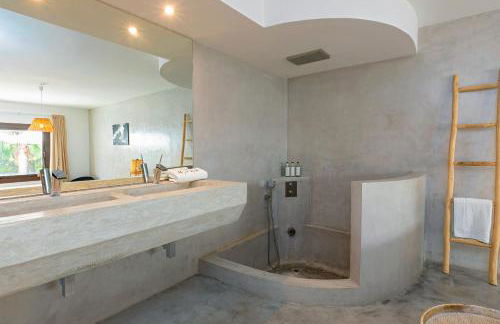 Modern Villa with Seaviews Sleeps 14 - Foto 41