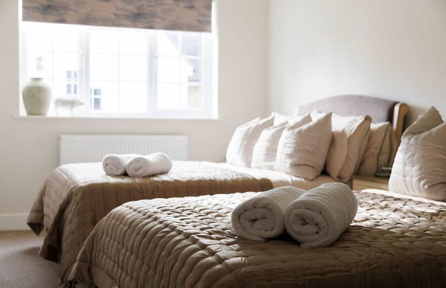 Beautiful 4-bed Close to South Downs Goodwood - Foto 37