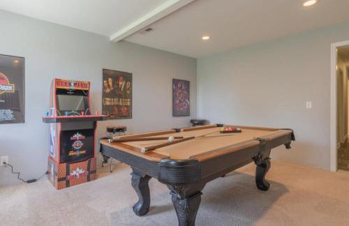 Hot Tub, Views & Game Room - 20 min to Downtown Asheville! - Foto 3