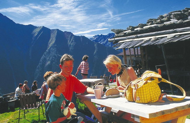 Chalet in Konigsleiten With Wellness & Alps View - Foto 11