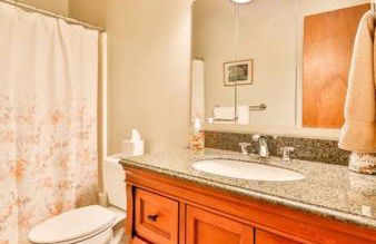 Mountain house w/ stunning views & gourmet kitchen - Foto 27