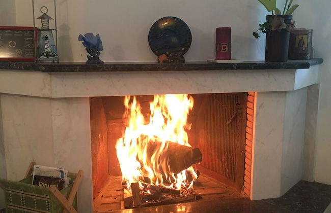 Calista Luxury Appt - Photo 9