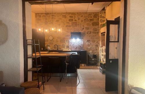 POPPY appartement de charme à 2 min centre-ville - Foto 12