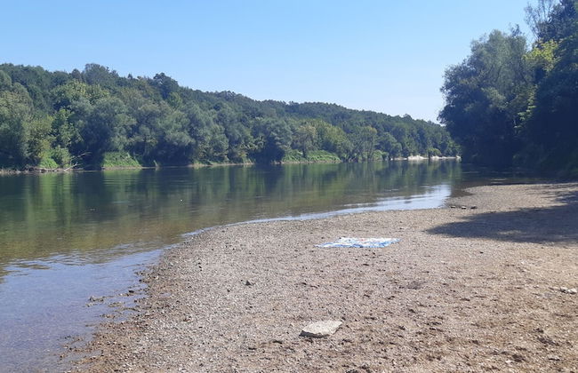 Green Retreat Kuca uz Rijeku za Savrseni Odmor - Foto 48