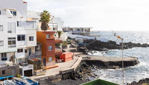 Home2Book Charming Sea Front House - Foto 4