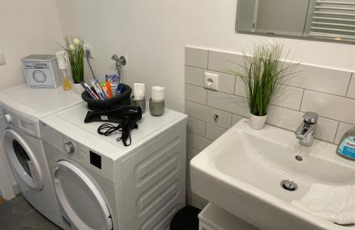 VOH Exklusives Wohnhaus MITTEN in Vohenstrauß, bis 8 Personen!!! - Foto 7