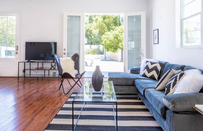 Ince by Avantstay 100 Meters to Amazon Studios - Photo 13