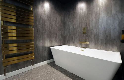 Sleeps14,Sauna,ColdPlunge,Hottub,xboxroom,XLgarden - Foto 17