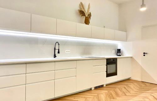 Loft am Lech I Rollstuhlgerecht I Tiefgarage I Küche I Terrasse - Foto 7